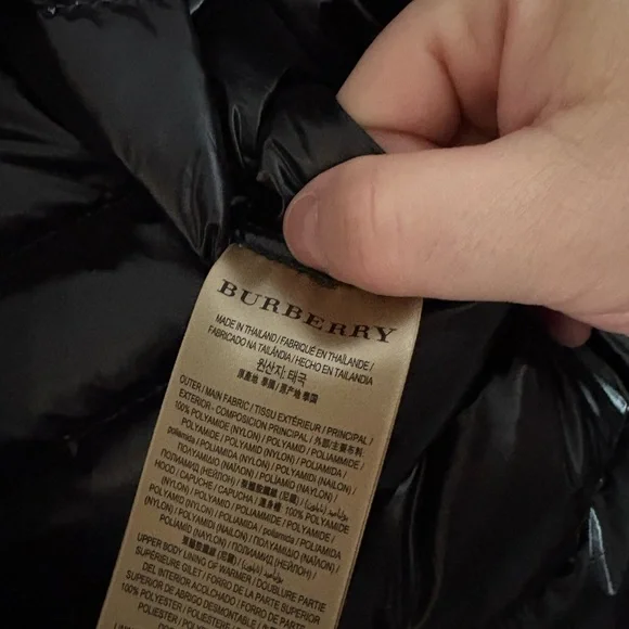 Burberry Quilted Black Puffer Jacket - Picture 4 of 15